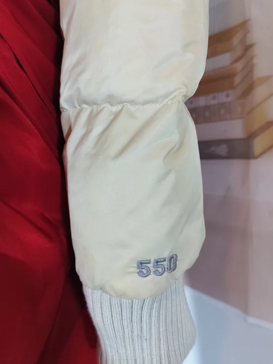 The North Face Women's Beige Puffer Jacket with Faux Fur Hood - Picture 4 of 9